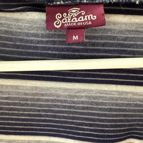 Salaam woman’s tie front cardigan wrap. Lightweight. Size medium - Picture 3 of 5